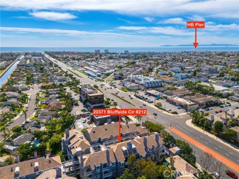 20371  Bluffside  212  Circle, Huntington Beach, CA