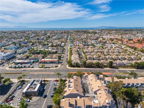 20371  Bluffside  212  Circle, Huntington Beach, CA