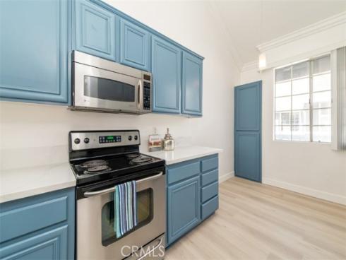 20301  Bluffside  D401  Circle, Huntington Beach, CA