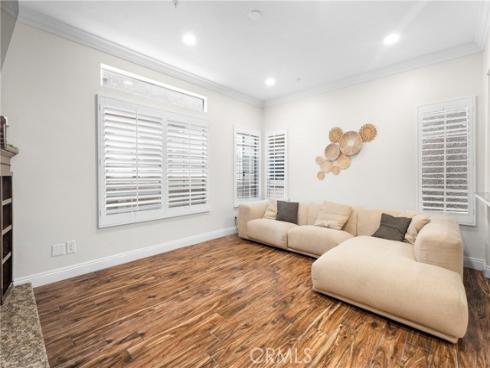 4561  Warner  203 , Huntington Beach, CA