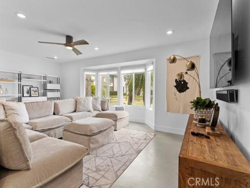 9211  Hyde Park  , Huntington Beach, CA