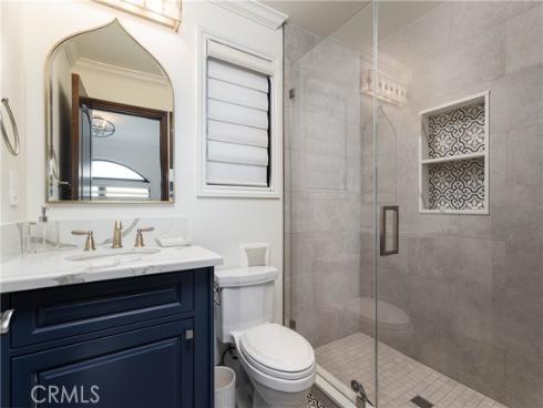 302  3rd  , Huntington Beach, CA