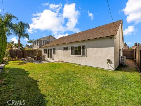 17532  Montbury   Circle, Huntington Beach, CA