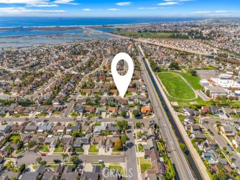 17532  Montbury   Circle, Huntington Beach, CA