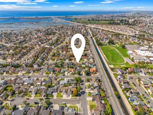 17532  Montbury   Circle, Huntington Beach, CA