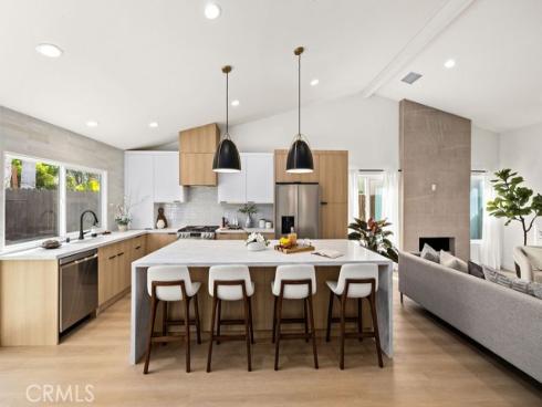 17532  Montbury   Circle, Huntington Beach, CA