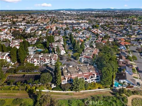 17202  Corbina Ln  202 , Huntington Beach, CA