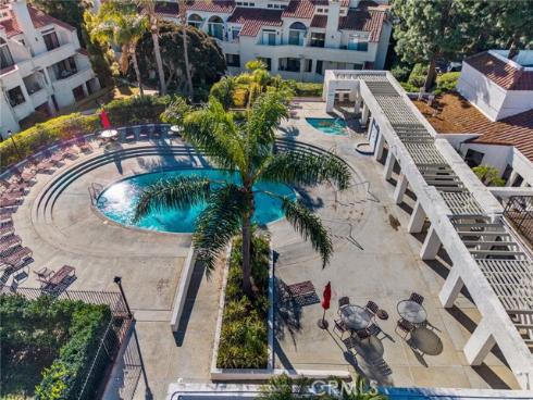 17202  Corbina Ln  202 , Huntington Beach, CA