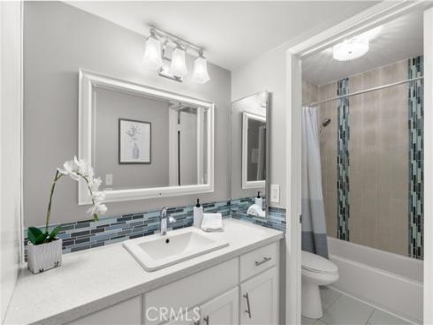 6600  Warner  162  Avenue, Huntington Beach, CA