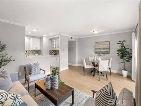 6600  Warner  162  Avenue, Huntington Beach, CA