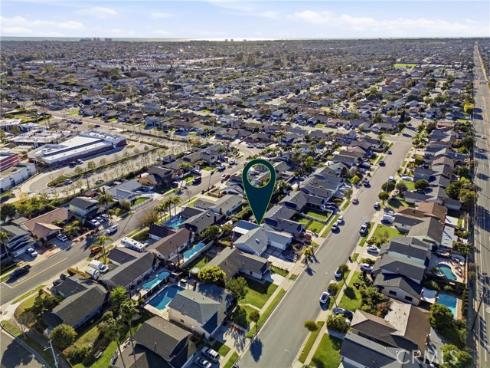 10362  Monitor   Drive, Huntington Beach, CA