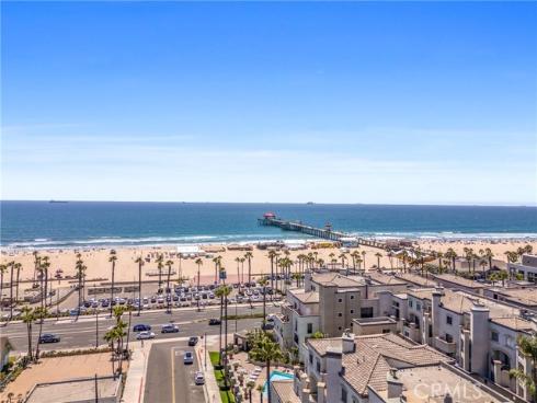 10362  Monitor   Drive, Huntington Beach, CA