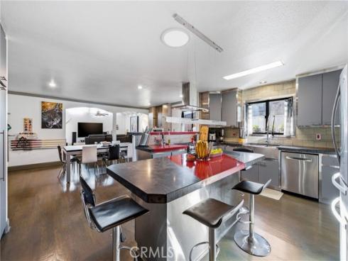 10362  Monitor   Drive, Huntington Beach, CA