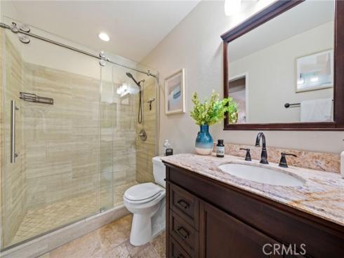 409  Utica D34  D34 , Huntington Beach, CA