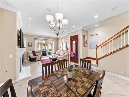 116  11th  , Huntington Beach, CA