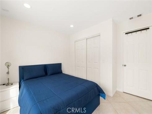 20761  Mission Ln  , Huntington Beach, CA