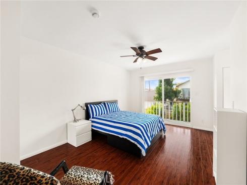 20761  Mission Ln  , Huntington Beach, CA