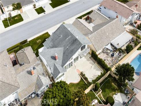 20761  Mission Ln  , Huntington Beach, CA