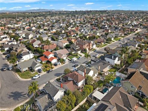 20591  Reef Lane  , Huntington Beach, CA