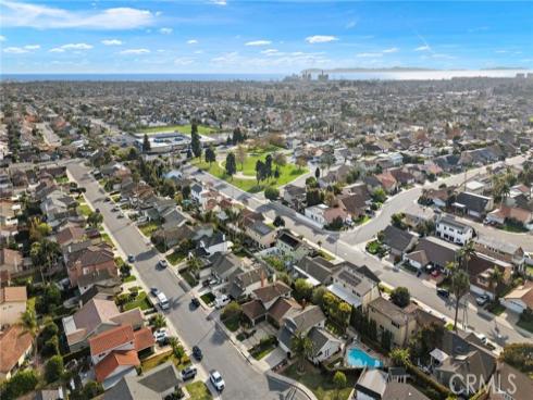 20591  Reef Lane  , Huntington Beach, CA