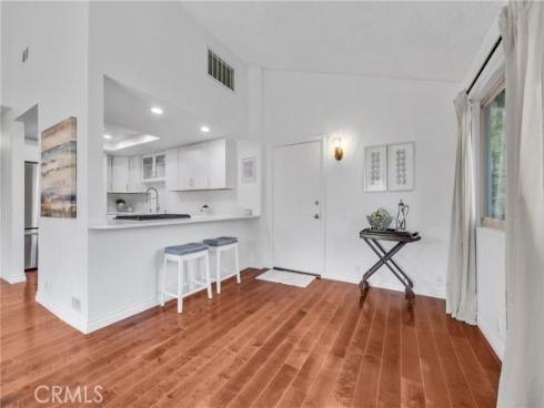 19092  Shorline  5  Lane, Huntington Beach, CA