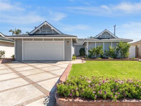 22102  Surfrider Lane  , Huntington Beach, CA