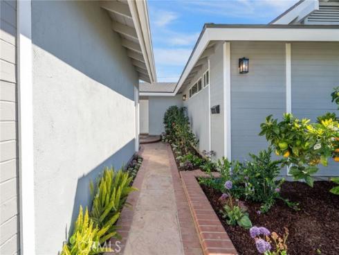 22102  Surfrider Lane  , Huntington Beach, CA