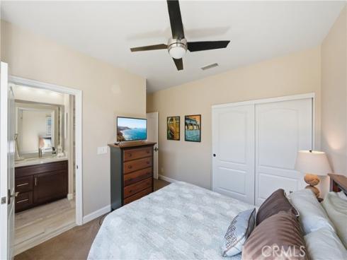 338  5th   Street, Huntington Beach, CA