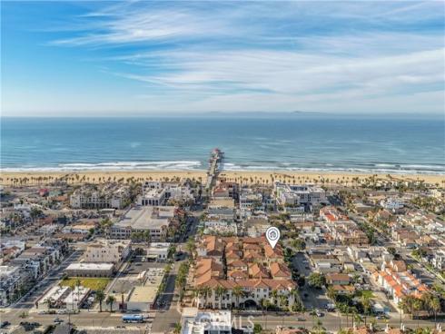 338  5th   Street, Huntington Beach, CA