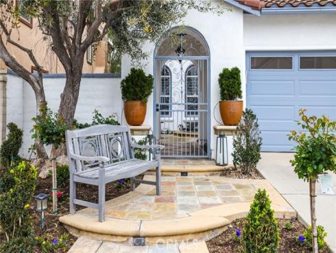 18692  Calera   Drive, Huntington Beach, CA