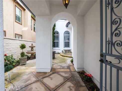 18692  Calera   Drive, Huntington Beach, CA