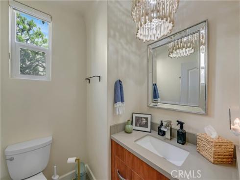 308  5th   Street, Huntington Beach, CA