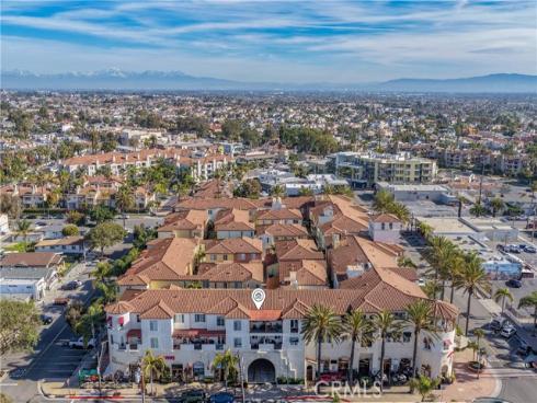 308  5th   Street, Huntington Beach, CA