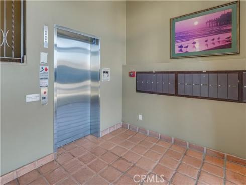 308  5th   Street, Huntington Beach, CA