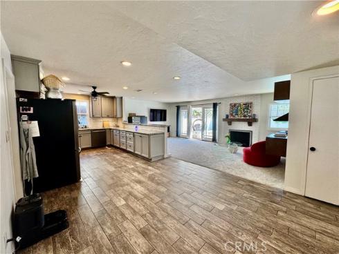 7552 Rhine Drive, Huntington Beach, CA
