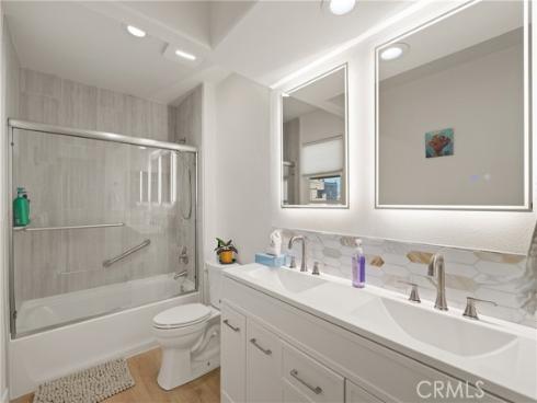 218  Indianapolis  , Huntington Beach, CA