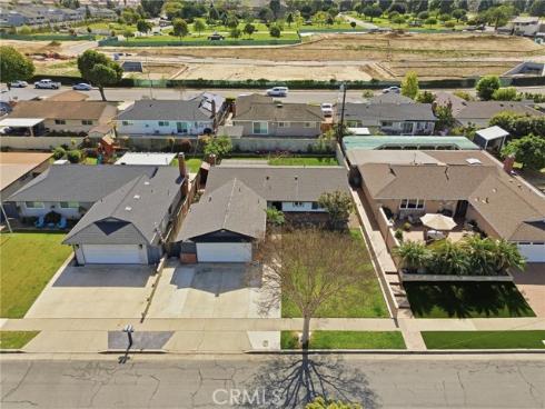 8282  Noble   Circle, Huntington Beach, CA