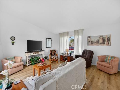 8816  Yuba  1108B  Circle, Huntington Beach, CA