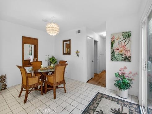 8816  Yuba  1108B  Circle, Huntington Beach, CA