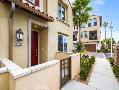19109  Azul   Lane, Huntington Beach, CA