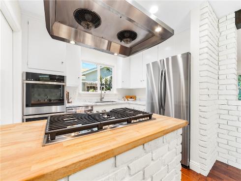 5631  Nevada  , Huntington Beach, CA