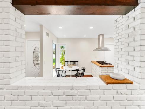 5631  Nevada  , Huntington Beach, CA