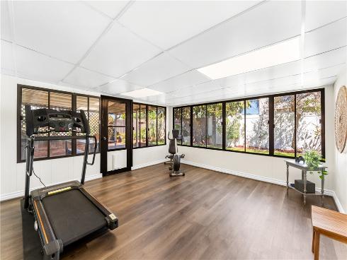 5631  Nevada  , Huntington Beach, CA