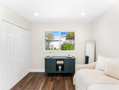 5631  Nevada  , Huntington Beach, CA