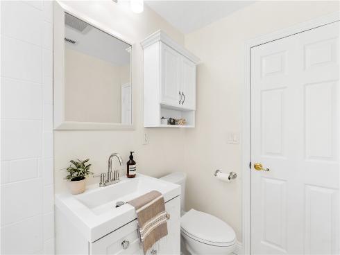 5631  Nevada  , Huntington Beach, CA