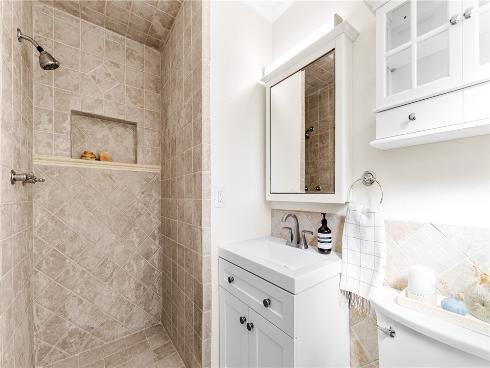 5631  Nevada  , Huntington Beach, CA