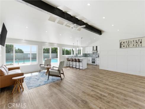 8145  Ridgefield  , Huntington Beach, CA