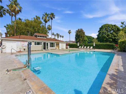 8145  Ridgefield  , Huntington Beach, CA