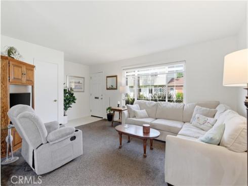 8145  Ridgefield  , Huntington Beach, CA