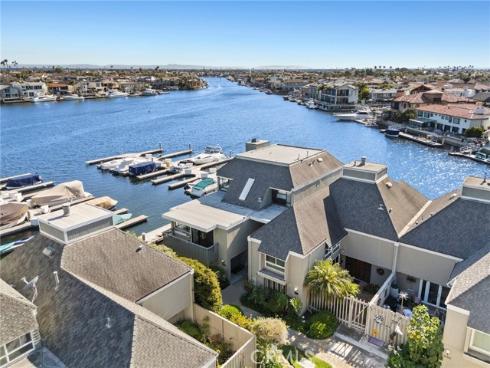 16445  Wimbledon   Lane, Huntington Beach, CA